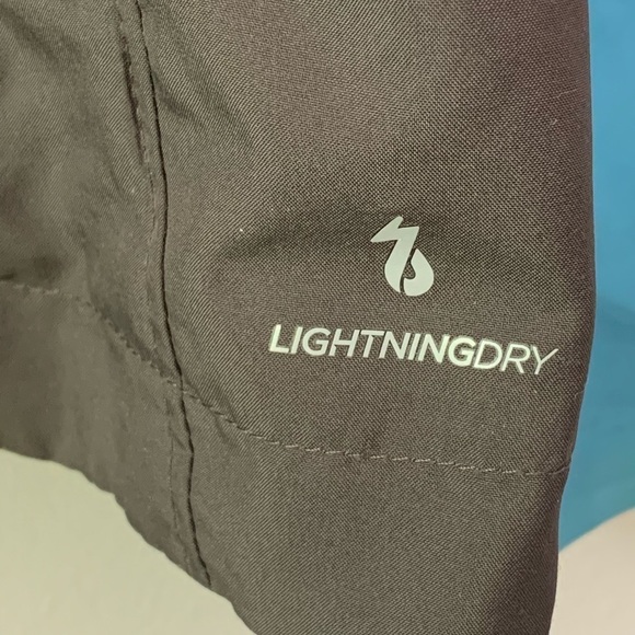 new Balance Women's Sequence Hood Jacket Black Blue Zip Windbreaker Top - Picture 12 of 13